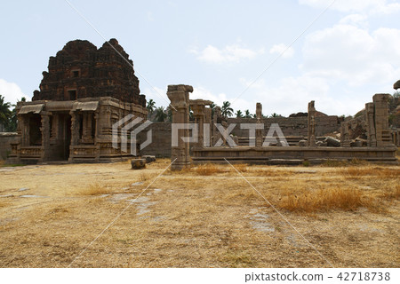 Achyuta Raya temple, Hampi, Karnataka, India Achyuta Raya temple, Hampi, Karnataka, India 42718738