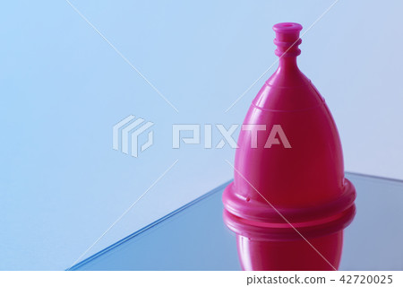 pink menstrual cup 42720025