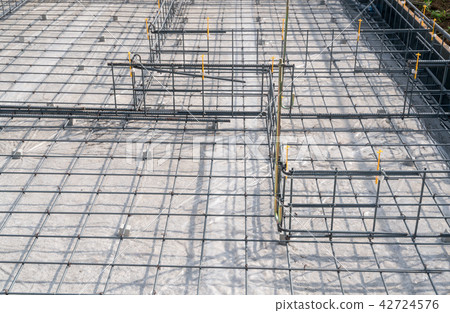 Wooden houses foundation worker's reinforcement base foundation 42724576