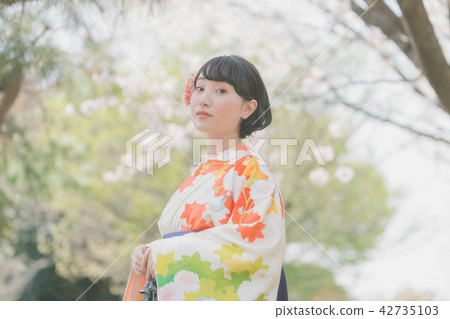 女生 女孩 女性 42735103
