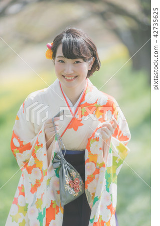 女生 女孩 女性 42735625