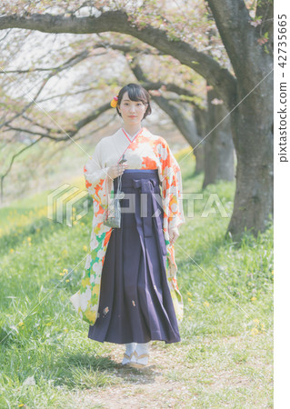 graduate, graduation, female 42735665
