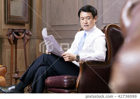 商人,商業,首席執行官,總統,代表,辦公室,辦公室,辦公室,公司 商人,商業,首席執行官,總統,代表,辦公室,辦公室,辦公室,公司 42736099