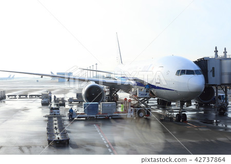 一架飛機 一架飛機 42737864