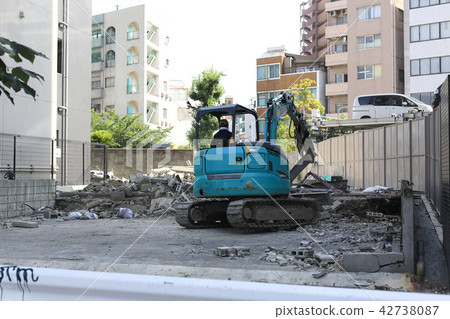 Demolition shovel car Demolition shovel car 42738087