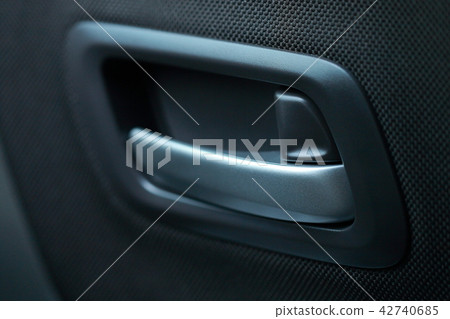 Doorknob (going out going out Passenger car parking stop lock locking Transportation lifestyle light car interior) 42740685