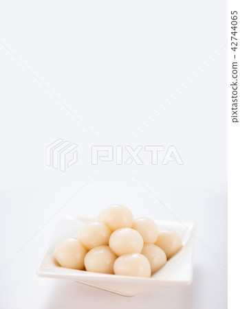 中秋節 三色糰子 月見糰子 花見糰子 Moon Festival 月見団子 花見団子 和菓子 中秋節 三色糰子 月見糰子 花見糰子 Moon Festival 月見団子 花見団子 和菓子 42744065