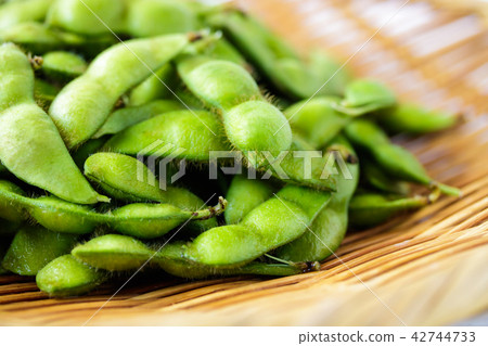 Edamame bean · · · · · 42744733