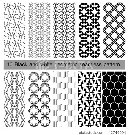 Black and white geometric seamless pattern. 42744994