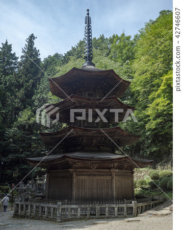 安田寺八角八角塔 42746607