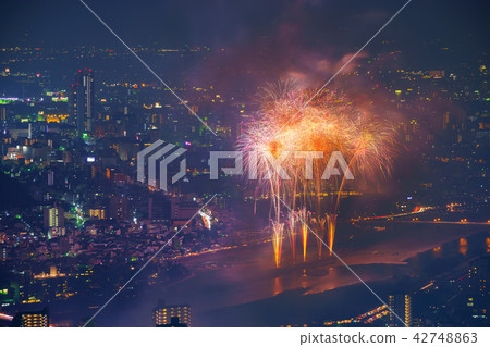 Nagara River National firework display (photographed from Yuzigamine peak Ximen) 42748863