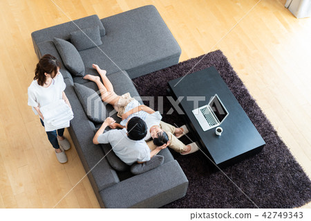 Young family 42749343