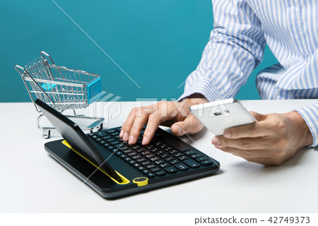 Keyboard, Hand, Business, Smartphone 42749373