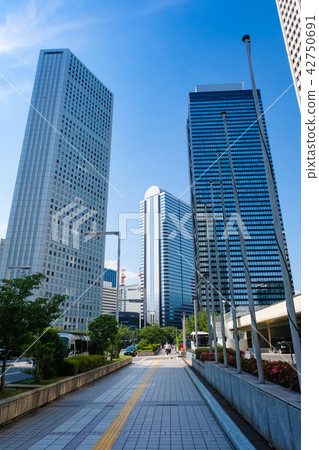 Nishi-Shinjuku High-rise Buildings Nishi-Shinjuku High-rise Buildings 42750691