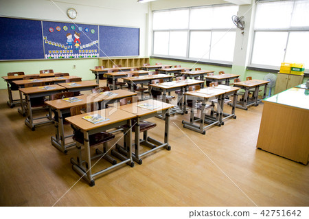 Elementary School, Nowon-gu, Seoul Elementary School, Nowon-gu, Seoul 42751642