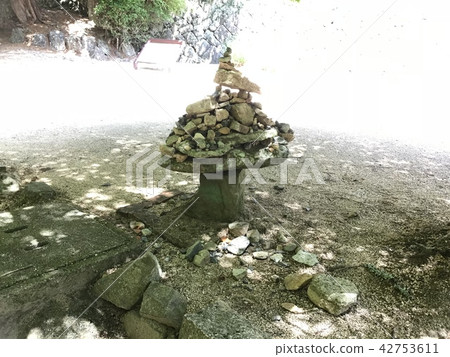 Old Junya elementary school _ mystery object 42753611