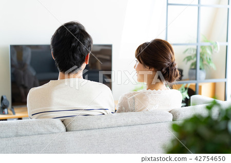Couple lifestyle 42754650