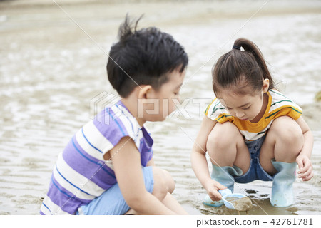 Sea, hands-on learning, Korean 42761781