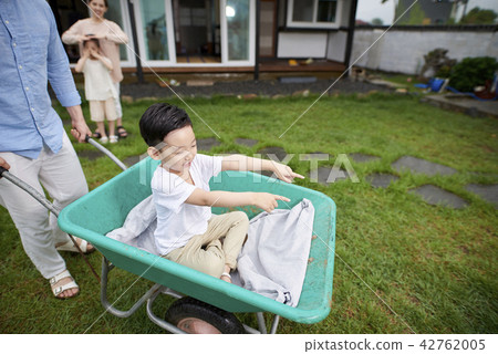 Life, House, Garden, Family, Korean Life, House, Garden, Family, Korean 42762005