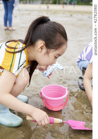 Sea, hands-on learning, Korean 42762060