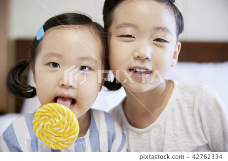 Life, Children, Lollipops, Korean Life, Children, Lollipops, Korean 42762334