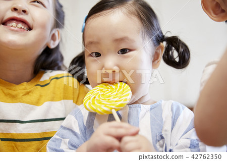 Life, Children, Lollipops, Korean 42762350