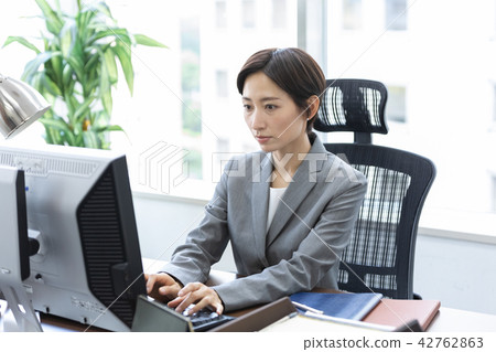 female lawyer female lawyer 42762863