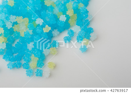 Refreshing hues Refreshing hues 42763917