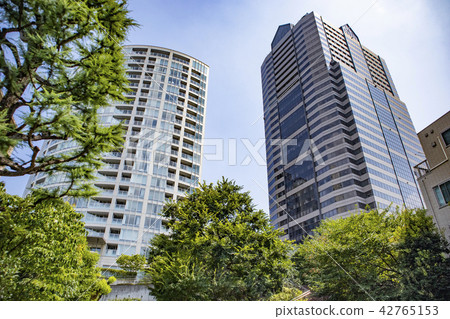 比爾和綠色 42765153