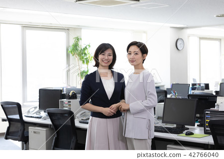 商業職業女性 商業職業女性 42766040