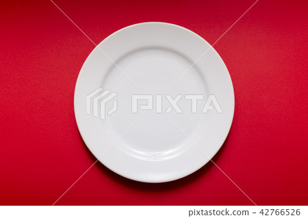 The dishes The dishes 42766526