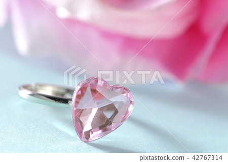 Pink flower and ring 42767314