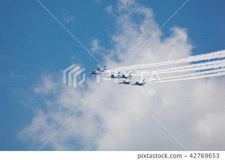 Blue Impulse Blue Impulse 42769653