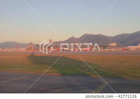an International Airport is the main airport  42771126