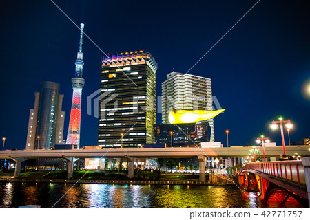 東京淺草Sumidagawa和天空樹夜視圖 東京淺草Sumidagawa和天空樹夜視圖 42771757