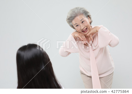 幸福的家庭 幸福的家庭 42775864