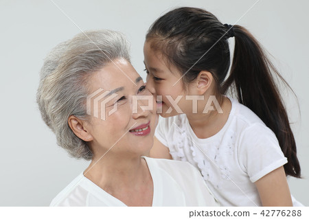 幸福的家庭 幸福的家庭 42776288