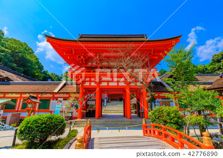 Kamigamo神社寺門 42776890