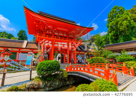 Kamigamo神社寺門 42776895