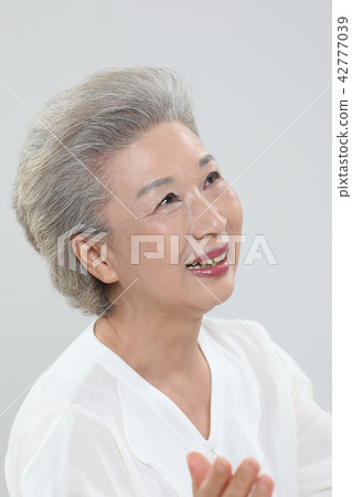 幸福的家庭 幸福的家庭 42777039