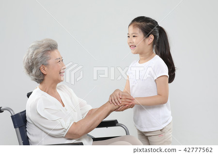 幸福的家庭 幸福的家庭 42777562