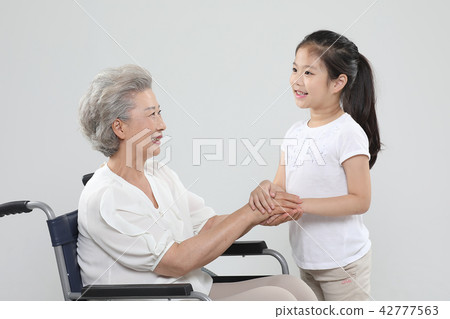 Happy family Happy family 42777563