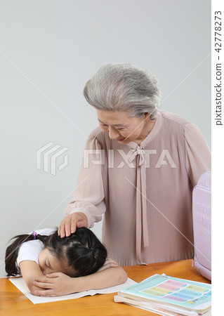 幸福的家庭 42778273