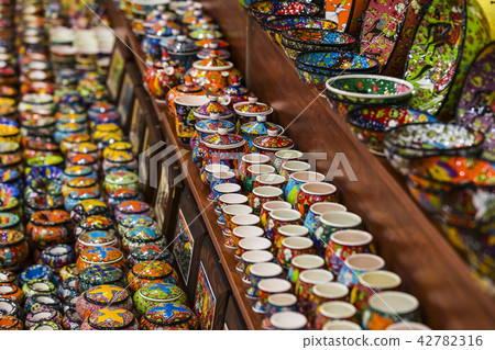 Traditional Turkish decorative ceramics for interi Traditional Turkish decorative ceramics for interi 42782316