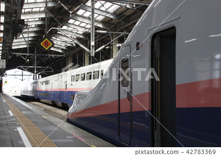 Joetsu Shinkansen Max在新潟站停止發行時 Joetsu Shinkansen Max在新潟站停止發行時 42783369