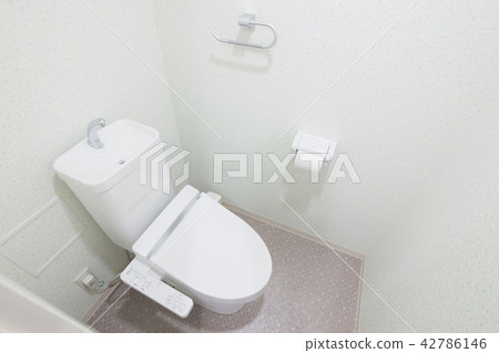 toilet toilet 42786146