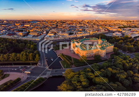 SAINT-PETERSBURG Russia: beautiful Top view of St. Petersburg from the air an Mikhailovsky castle SAINT-PETERSBURG Russia: beautiful Top view of St. Petersburg from the air an Mikhailovsky castle 42786289