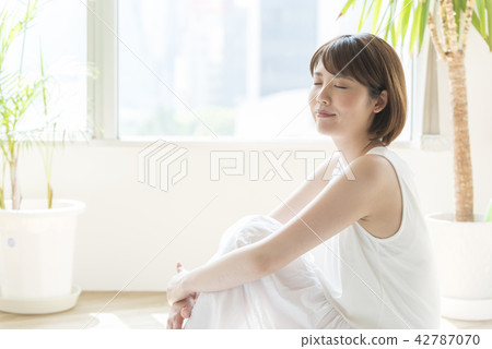 Beauty beauty lady 42787070