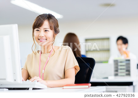 Business woman Business woman 42792036