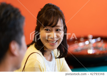 夫婦賭場賭場輪盤賭賭博賭場比爾娛樂 夫婦賭場賭場輪盤賭賭博賭場比爾娛樂 42793348